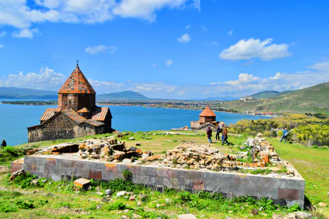 Индивидуальное путешествие к лазурному Севану