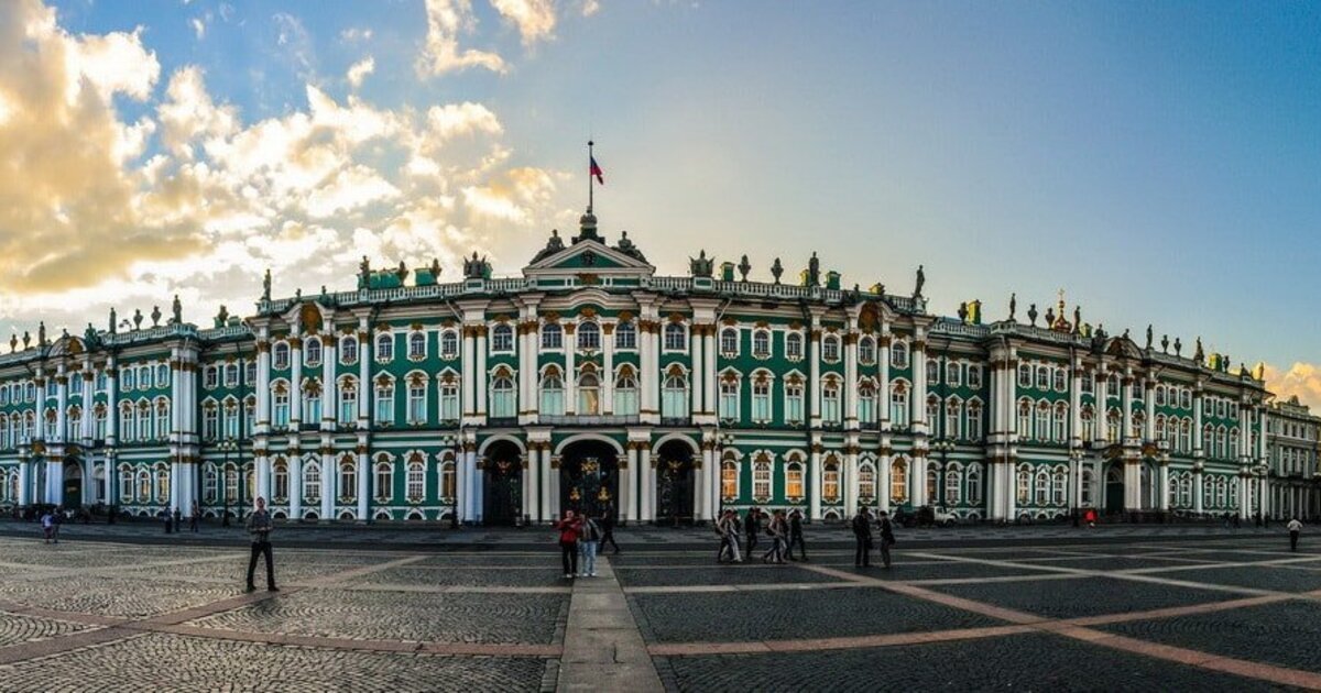 Классический Петербург в мини-группе + билет в Эрмитаж