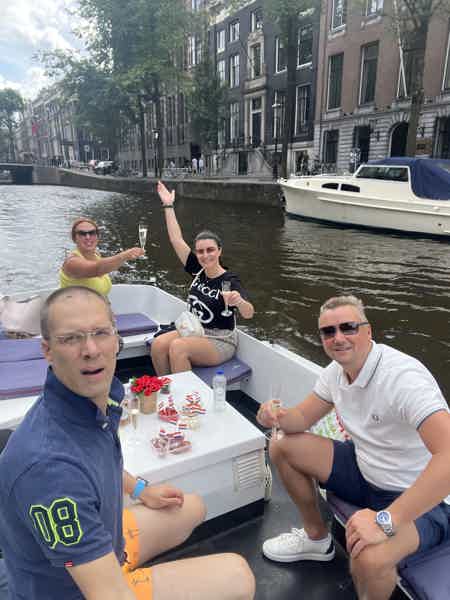 Комбинированный тур пешком 2 часа, а затем на лодочке по Амстердаму 2 часа - фото 18