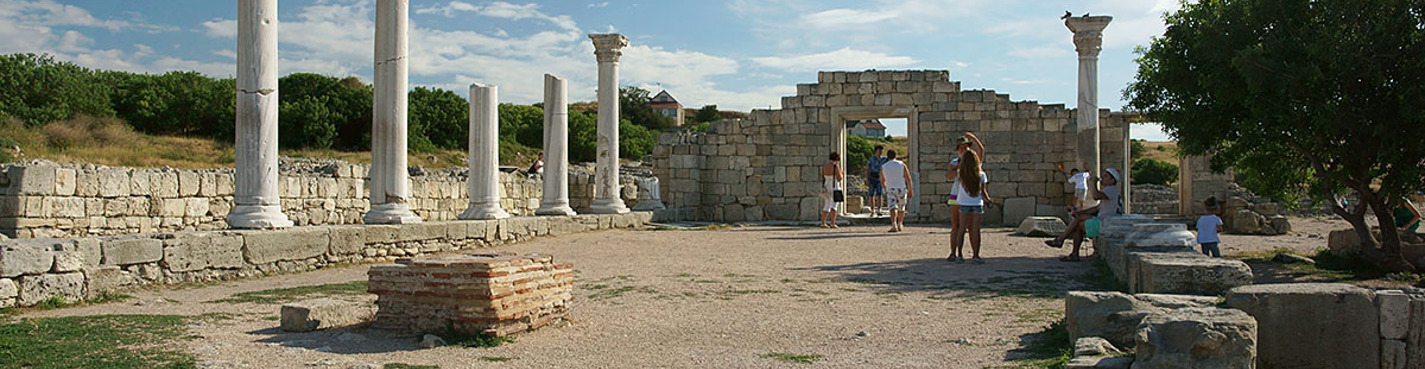 Экскурсия по центру Севастополя и морская прогулка