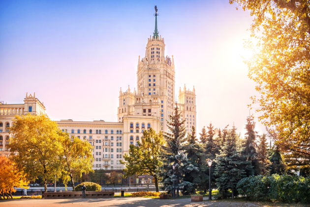 Легенды и мифы сталинских высоток