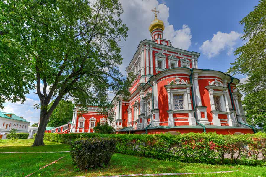 Пешеходная экскурсия в Новодевичий монастырь - фото 20