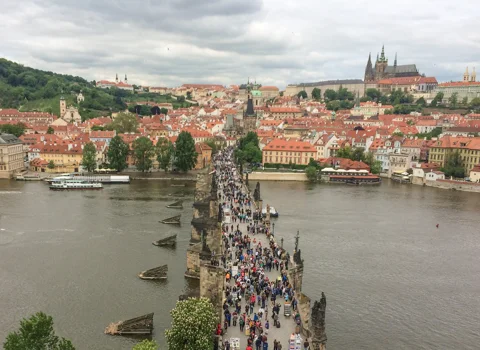 Прага на авто: 10 самых интересных мест