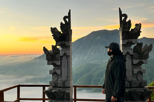 Sunrise with a view of Batur Volcano and Batur Hot Springs — photo 7, Bali | Pokataem