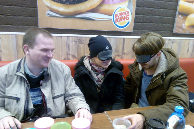 Виды Свидание на ощупь. Прогулка по Питеру с завязанными глазами.