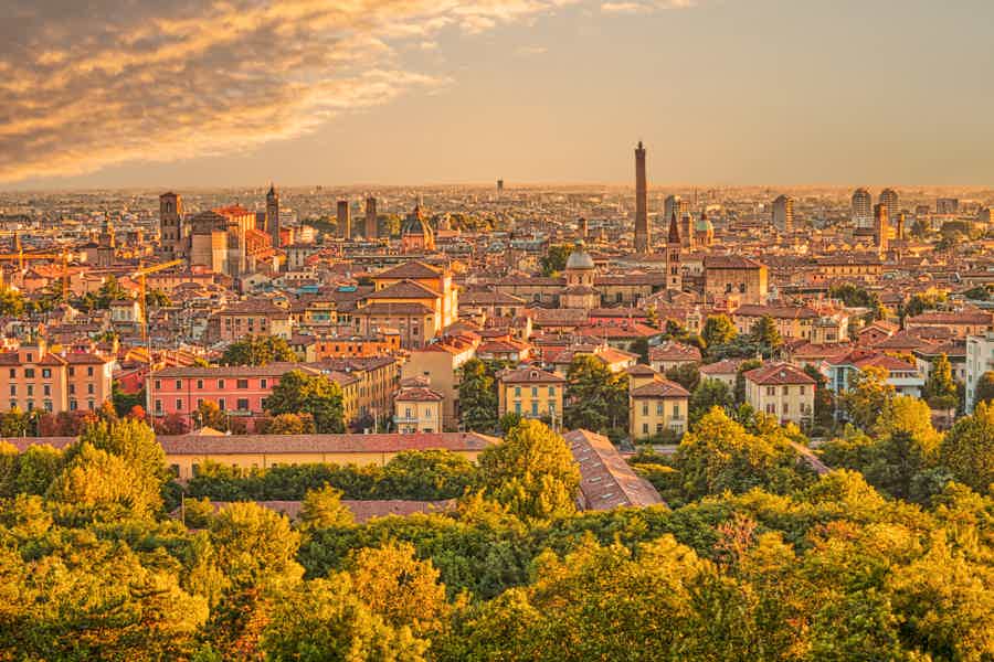 Город рекордов, город-сюрприз: обзорная прогулка по Болонье - фото 4