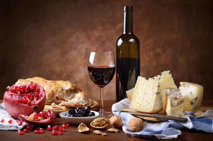 Вильнюс на вкус: сыр & вино