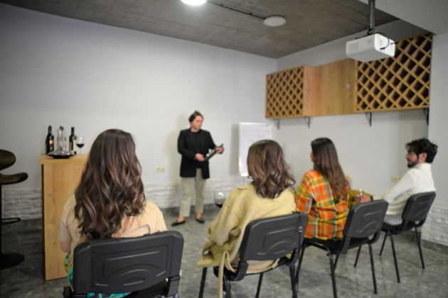 Виды Дегустация грузинских вин и увлекательные лекции о культуре