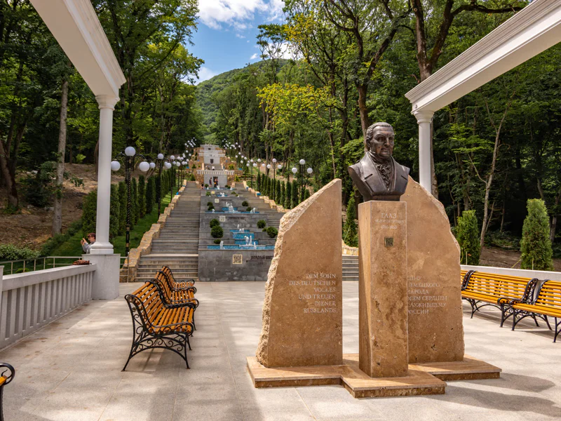 4 курорта за 1 день: Пятигорск, Кисловодск, Железноводск и Ессентуки — фото 4, Ессентуки | Покатаем