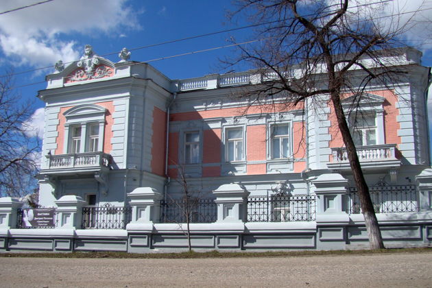 "Исторические прогулки по Покровской улице"