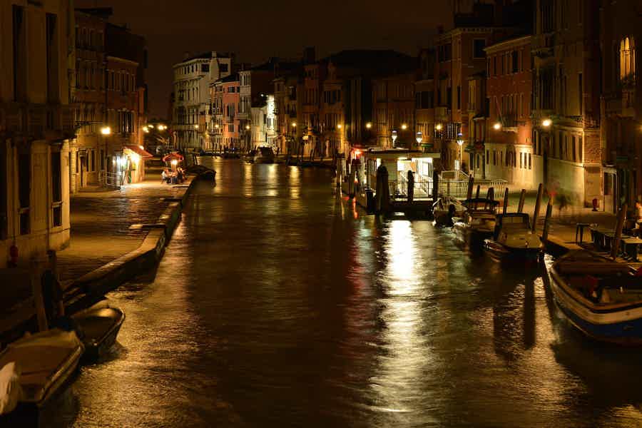 Прекрасная вечерняя Венеция  - фото 5