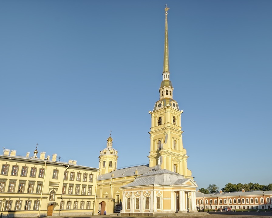 Петропавловская крепость + Обзорная автомобильная экскурсия по Петербургу