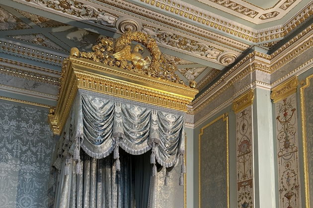 Виды Гатчинский дворец в мини-группе