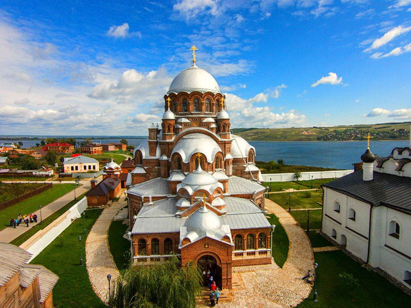 Форпост Ивана Грозного — остров-град Свияжск