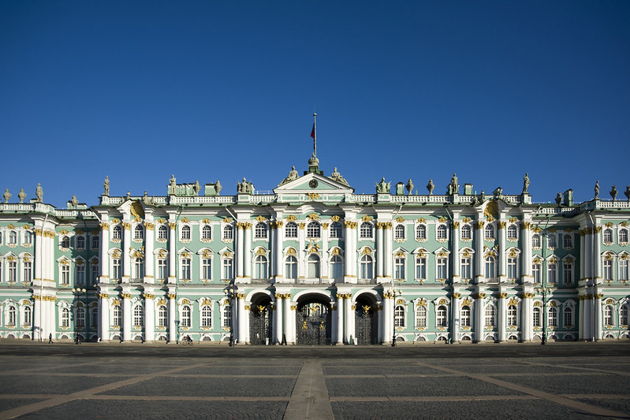 Фото к экскурсии Обзорная экскурсия с посещением Кунсткамеры