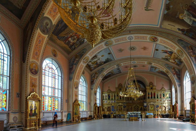 Виды Храмы и легенды Ярославля