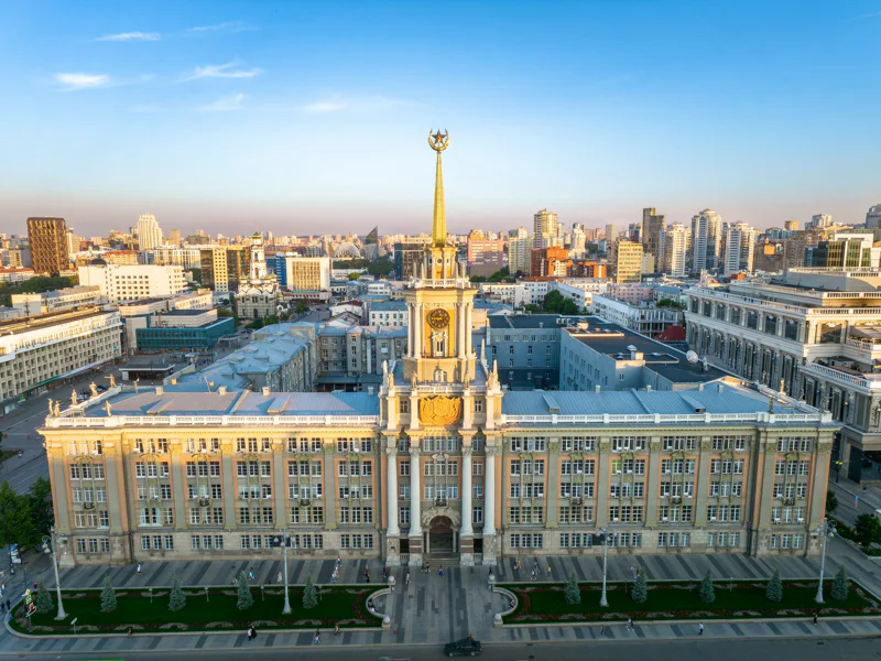 От Екатеринбурга до Ёбурга через Свердловск: обзорная экскурсия — фото 5, Екатеринбург | Покатаем