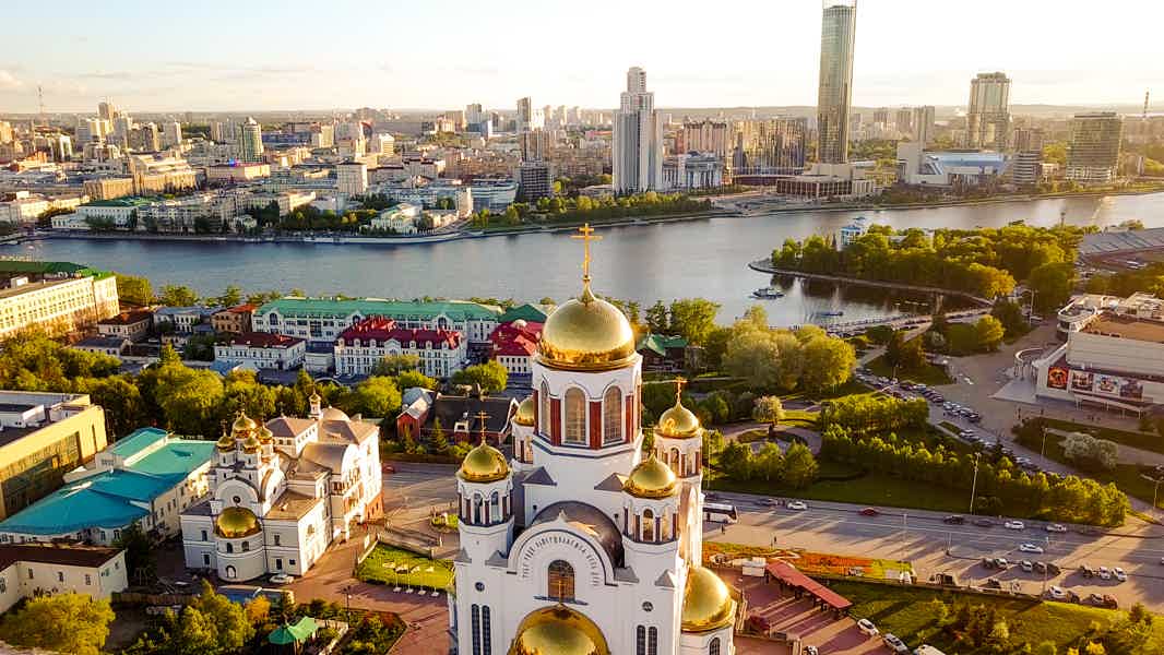 От Екатеринбурга до Ёбурга через Свердловск: обзорная экскурсия - фото 5