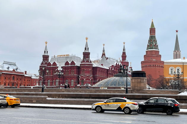 Виды Вокруг Кремля с историей от Средневековья до современности