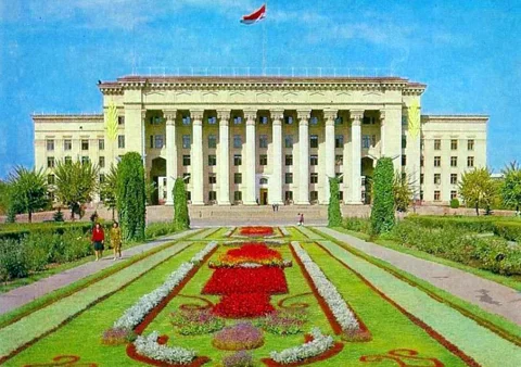 Административно-столичная Алма-Ата 1920-70-х годов