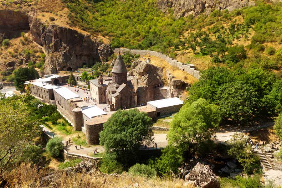Путешествие в пещерный город и монастырь Татев - фото 4
