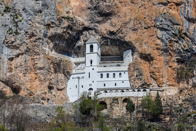 Экскурсия в три храма (Цетинье, Острог, Дайбабе) — Будва
