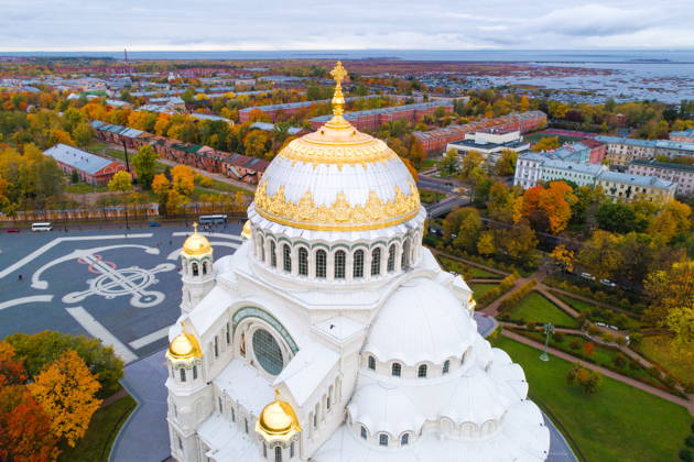 Кронштадт и форт Константин в мини-группе