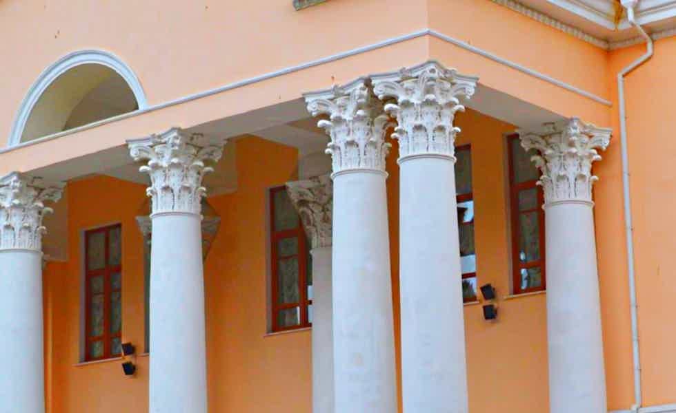 Невероятные истории вельмож и загадки архитектуры - фото 6