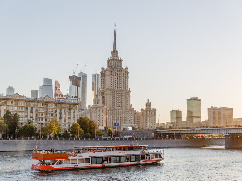 Семь Сталинских сестер. Легенды высоток Москвы - экскурсия в Москва, Россия