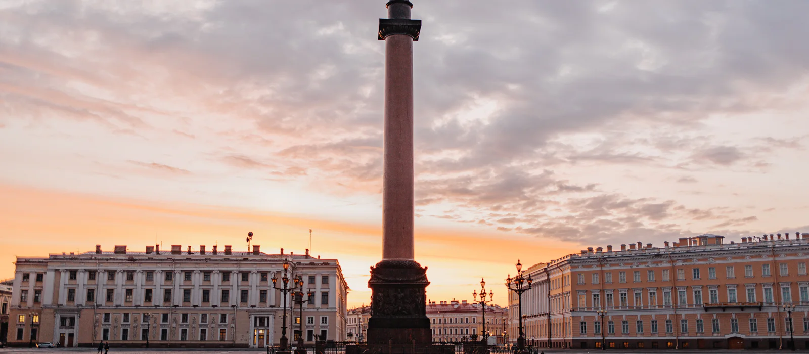 Классический Петербург в мини-группе + билет в Эрмитаж — экскурсия, Санкт-Петербург, Россия | Покатаем