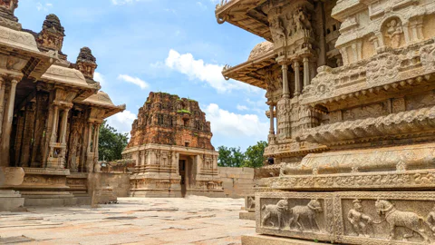Хампи — город слонов, колесниц и древних царей (2 дня)