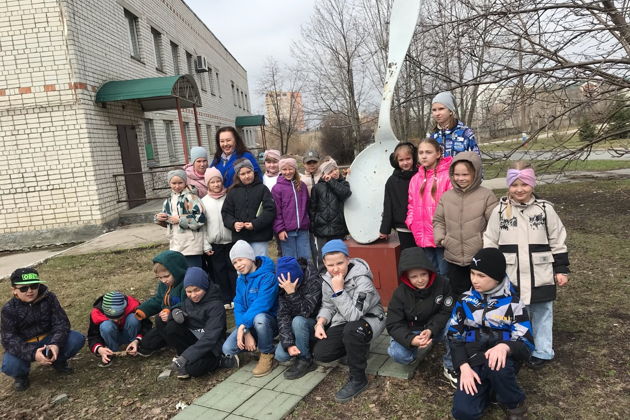 Город весёлых памятников
