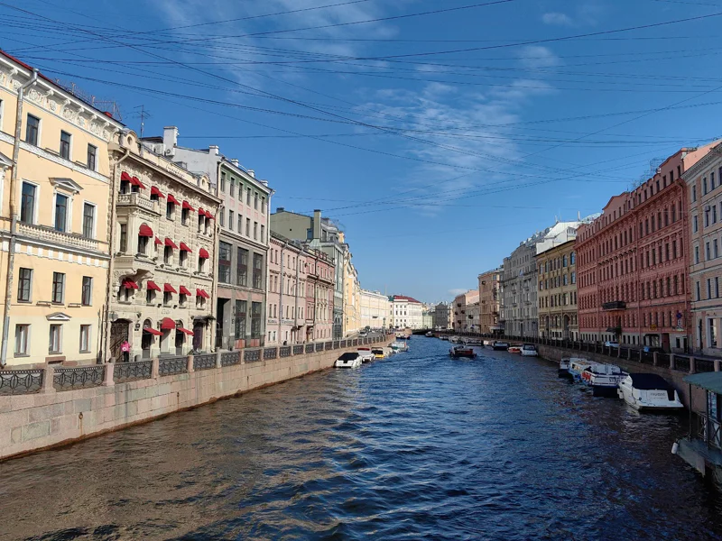 Пешеходная обзорная экскурсия по центру Петербурга — фото 5, Санкт-Петербург | Покатаем