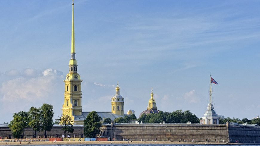 Обзорная по городу с экскурсией по Петропавловской крепости (собор+тюрьма)