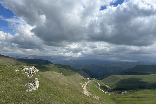 Виды Пешком по Аликоновскому ущелью
