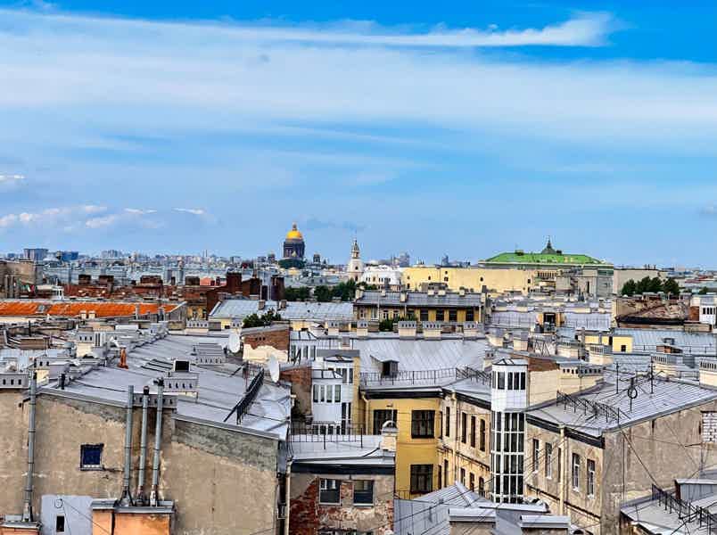 Питерская атмосфера: дворы, парадные, коммуналки и смотровая - фото 6