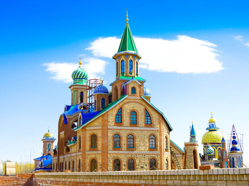 По окраинам: Свияжск, Раифа, Храм всех религий - экскурсия в Казань, Россия