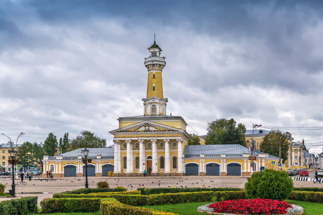 Виды Прогулка на ретро-автомобиле по Костроме