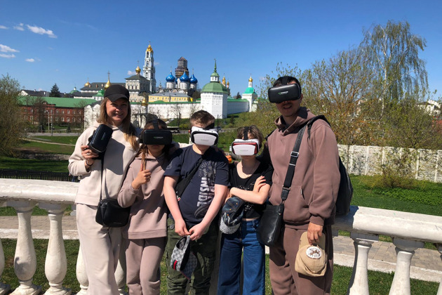 VR-экскурсия в прошлое Сергиева Посада