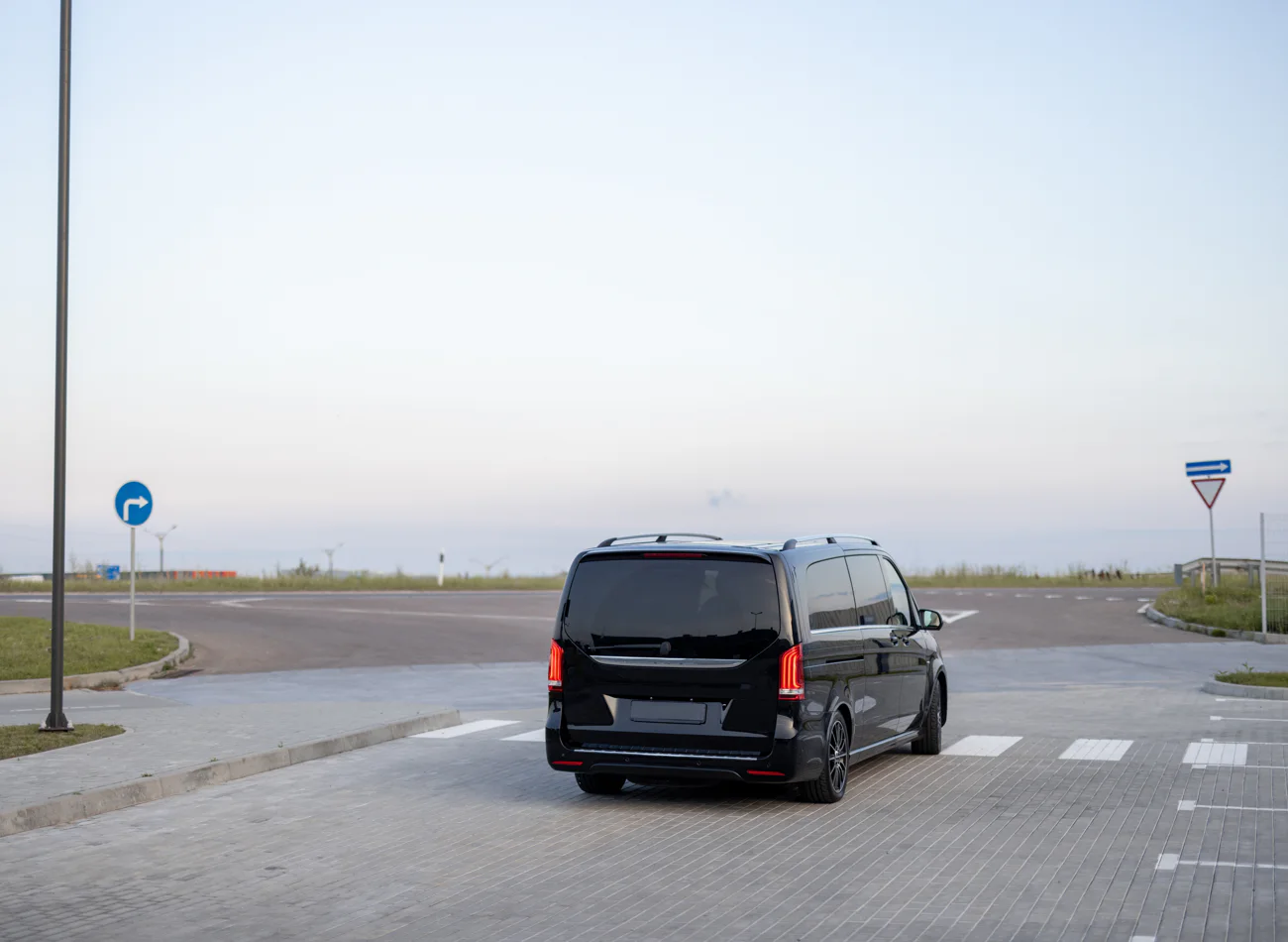 Transfer from Athens airport — tour in Athens, Greece | Pokataem
