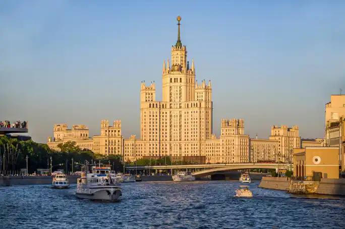 Северный Экспресс от причала «Киевский» до парка Зарядье