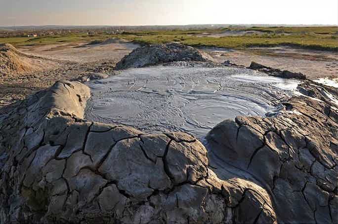 Лечебные грязи вулкана Гефест и Азовское побережье