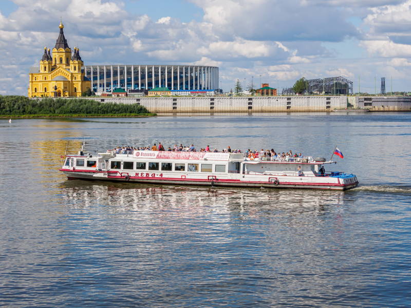 Нижний Новгород с воды: прогулочные рейсы на теплоходе