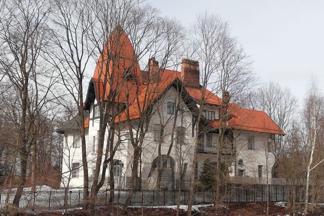Фото к экскурсии Аудиоэкскурсия по Каменному острову: престижные дачи и их владельцы