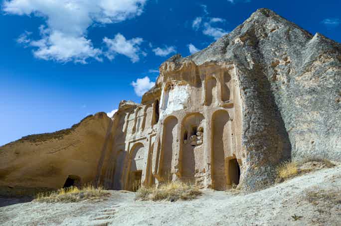 Экскурсия на вырубленный в скалах монастырь Селиме (Зеленый  тур)