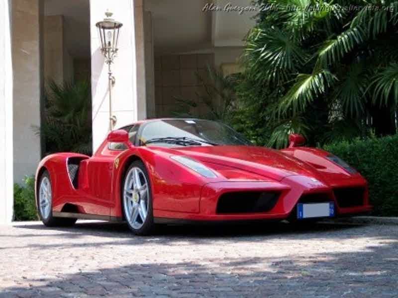 Тест-драйв «Ferrari» «Lamborgini» экскурсия в музей создания «Ferrari» в Модена. - фото 1