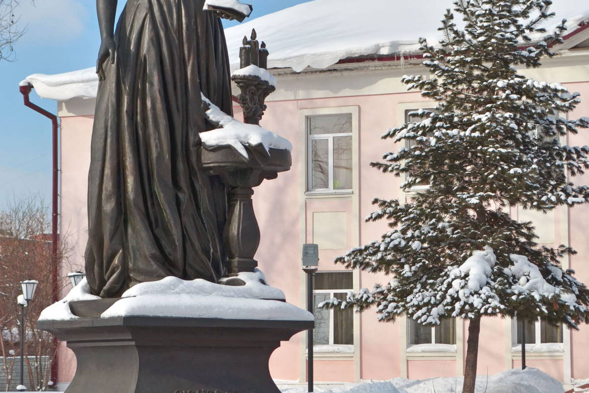 Памятник женам декабристов
