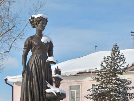 Памятник женам декабристов