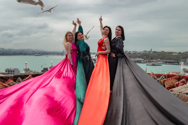 На крыльях чайки: фотосессия на крыше над Стамбулом — фото 6, Стамбул | Покатаем