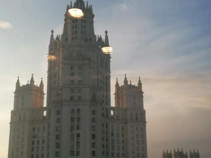 Каменный, Чугунный и Патриарший - прогулка около Кремля. — фото 6, Москва | Покатаем